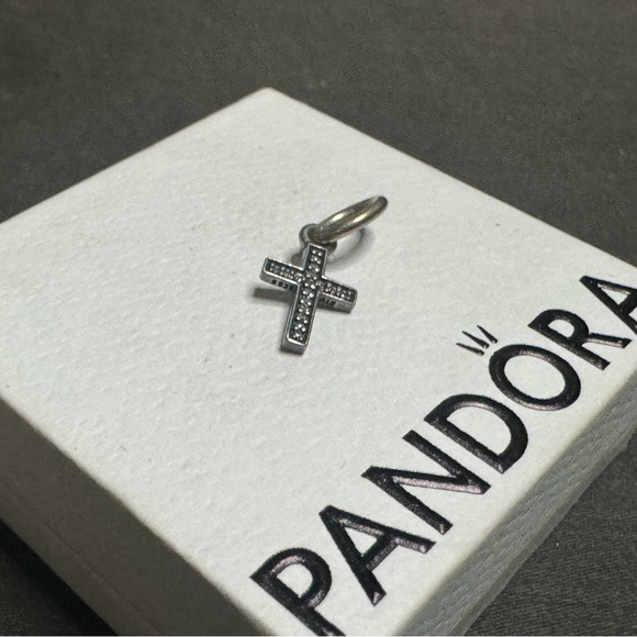 Authentic Pandora Cross Charm - Picture 2 of 3